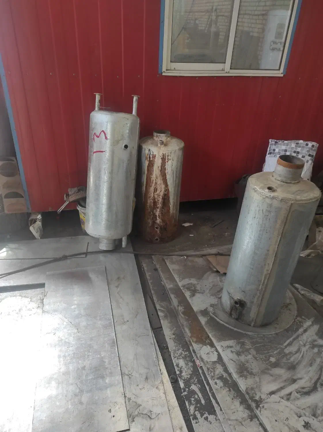 مخزن آبگرمکن|آبگرمکن، پکیج، شوفاژ|رباطکریم, رباطکریم|دیوار