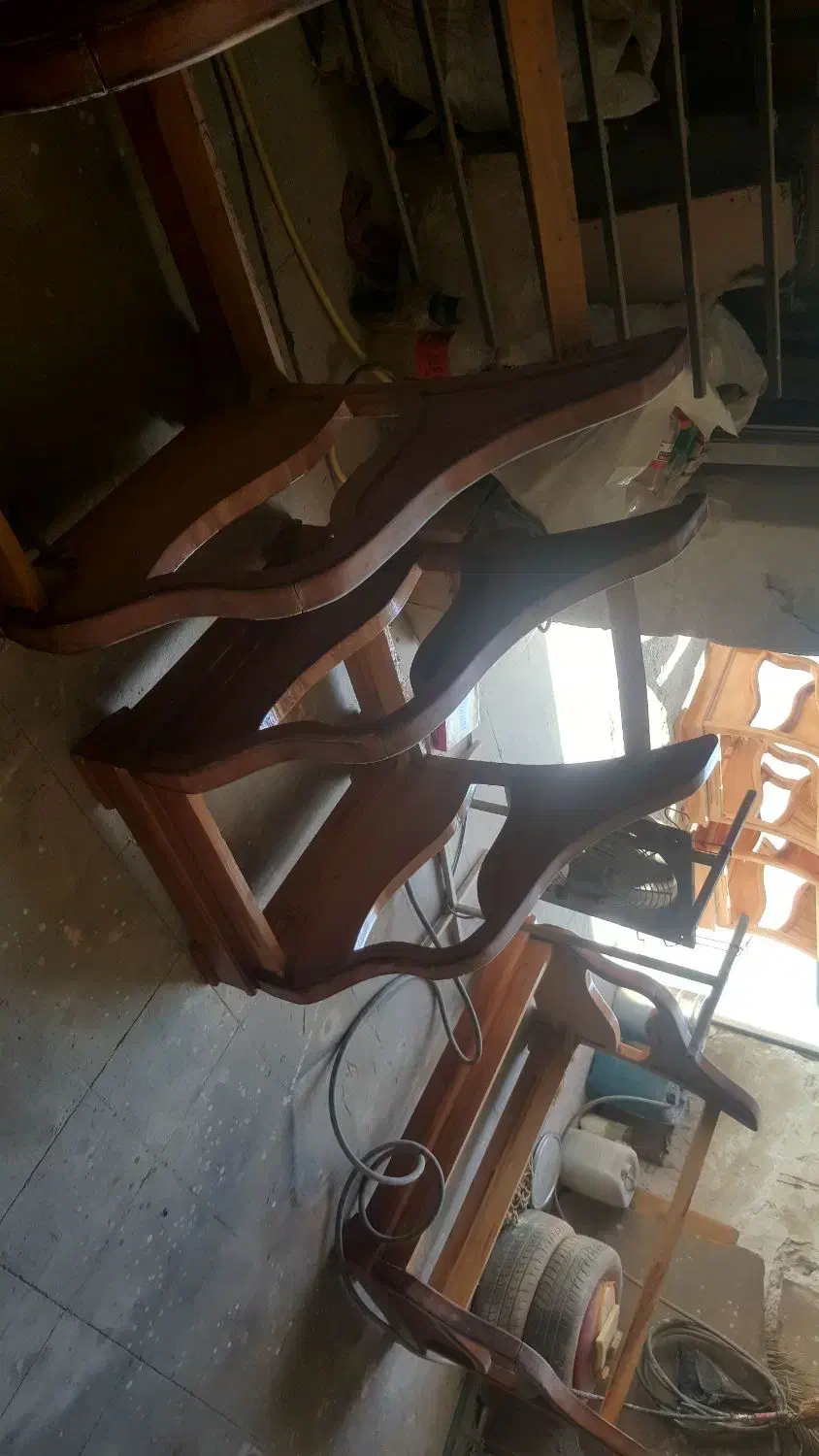 رنگ کاری و مصنوعات چوبی و تعمیر روکوبی مبل|خدمات پیشه و مهارت|کازرون, |دیوار