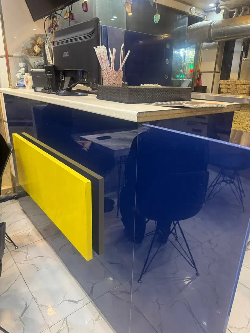 میز و صندلی و کانتر|کافیشاپ و رستوران|قرچک, زیبا شهر|دیوار