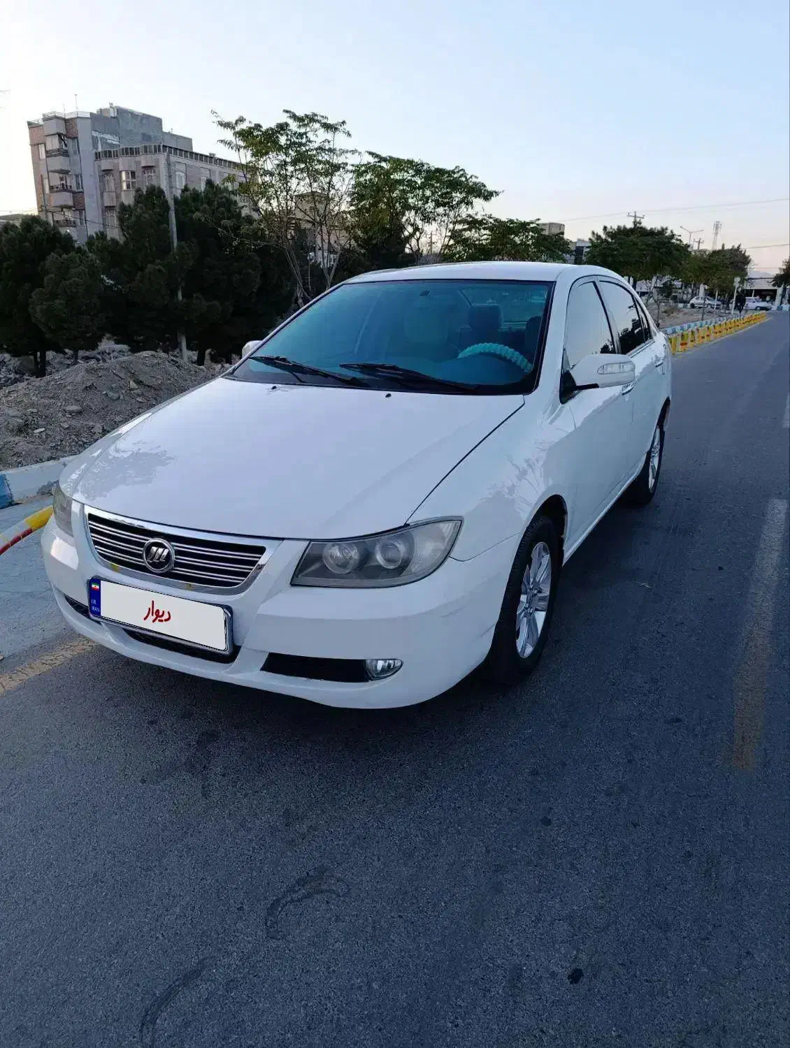 لیفان۶۲۰ مدل.آخر ۱۳۹۱درحدکمکاربدون.مشابه.درخراسان|خودرو سواری و وانت|تربت‌حیدریه, پایانه مسافربری تربت حیدریه|دیوار