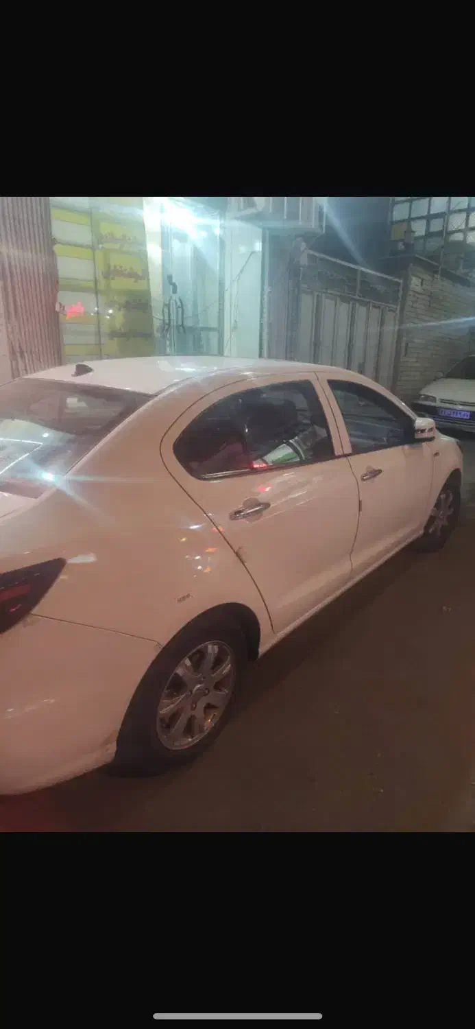 شاهین اتومات مدل ۴۰۴|خودرو سواری و وانت|اصفهان, پوریای ولی|دیوار