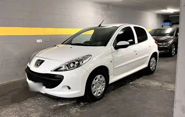 207مدل 97 بیرنگ و گریسی|خودرو سواری و وانت|بیرجند, |دیوار