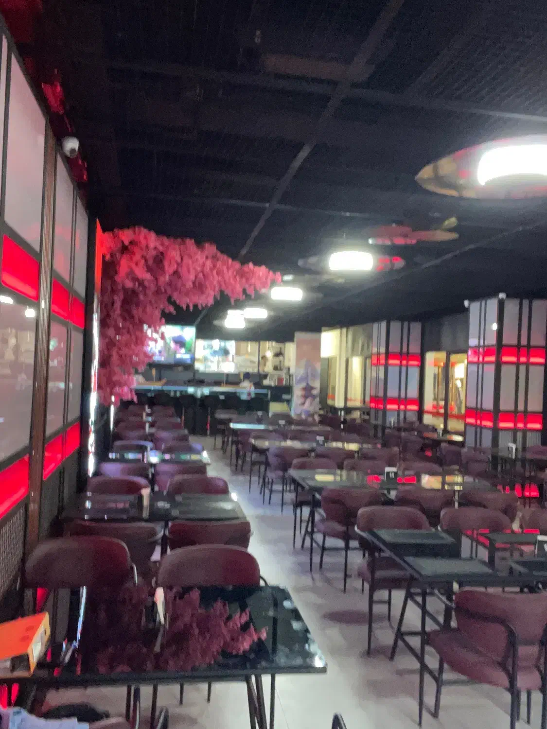 صندوق دار رستوران|استخدام خدمات فروشگاه و رستوران|تهران, حصار بوعلی|دیوار