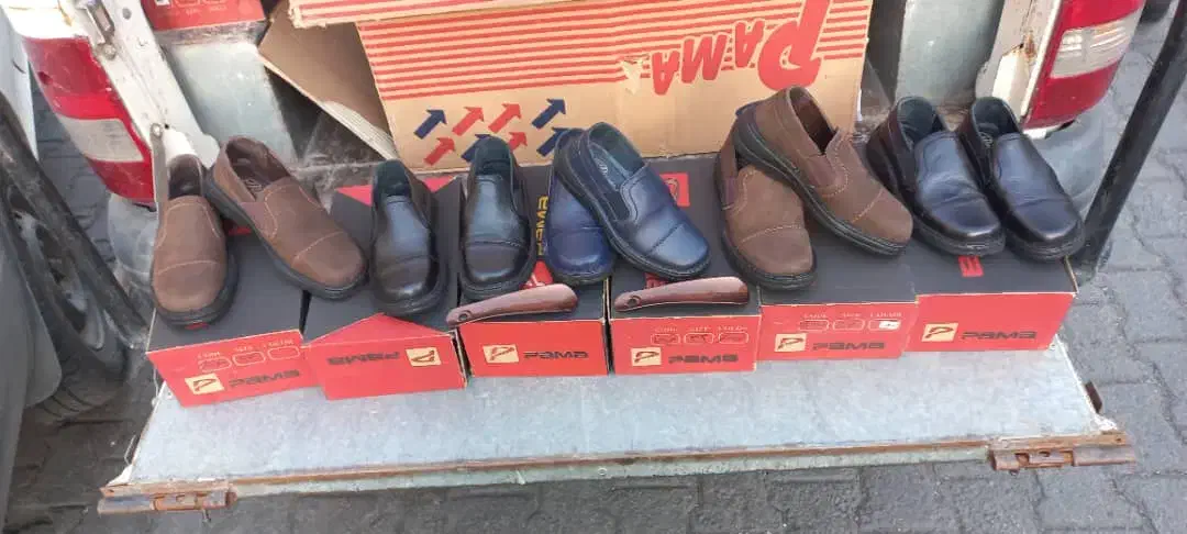 کفش حراجی فقط سایز 32*33|حراج|اهواز, کمپلو شمالی|دیوار