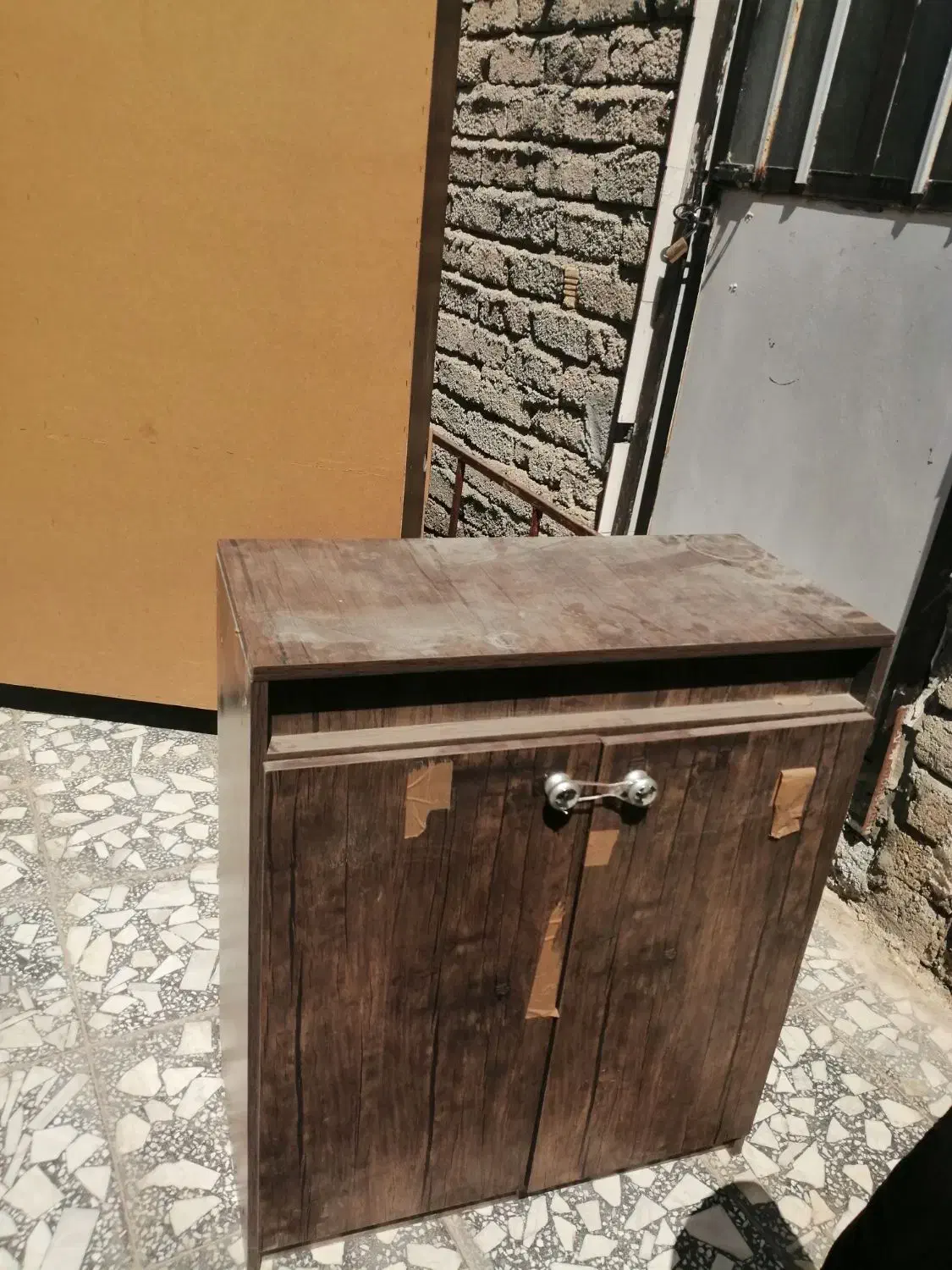 تعدادی لوازم منزل در حد نو|مبلمان خانگی و میز عسلی|جنت, |دیوار