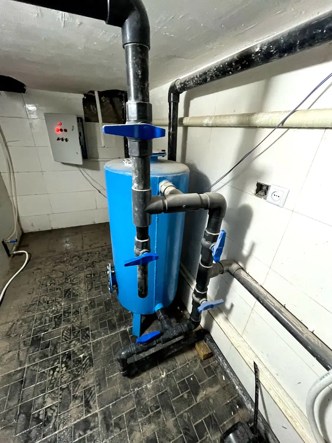 اجرا و انجام تاسیسات استخر جکوزی موتورخانه|خدمات پیشه و مهارت|مشهد, شهرک صنعتی مشهد|دیوار