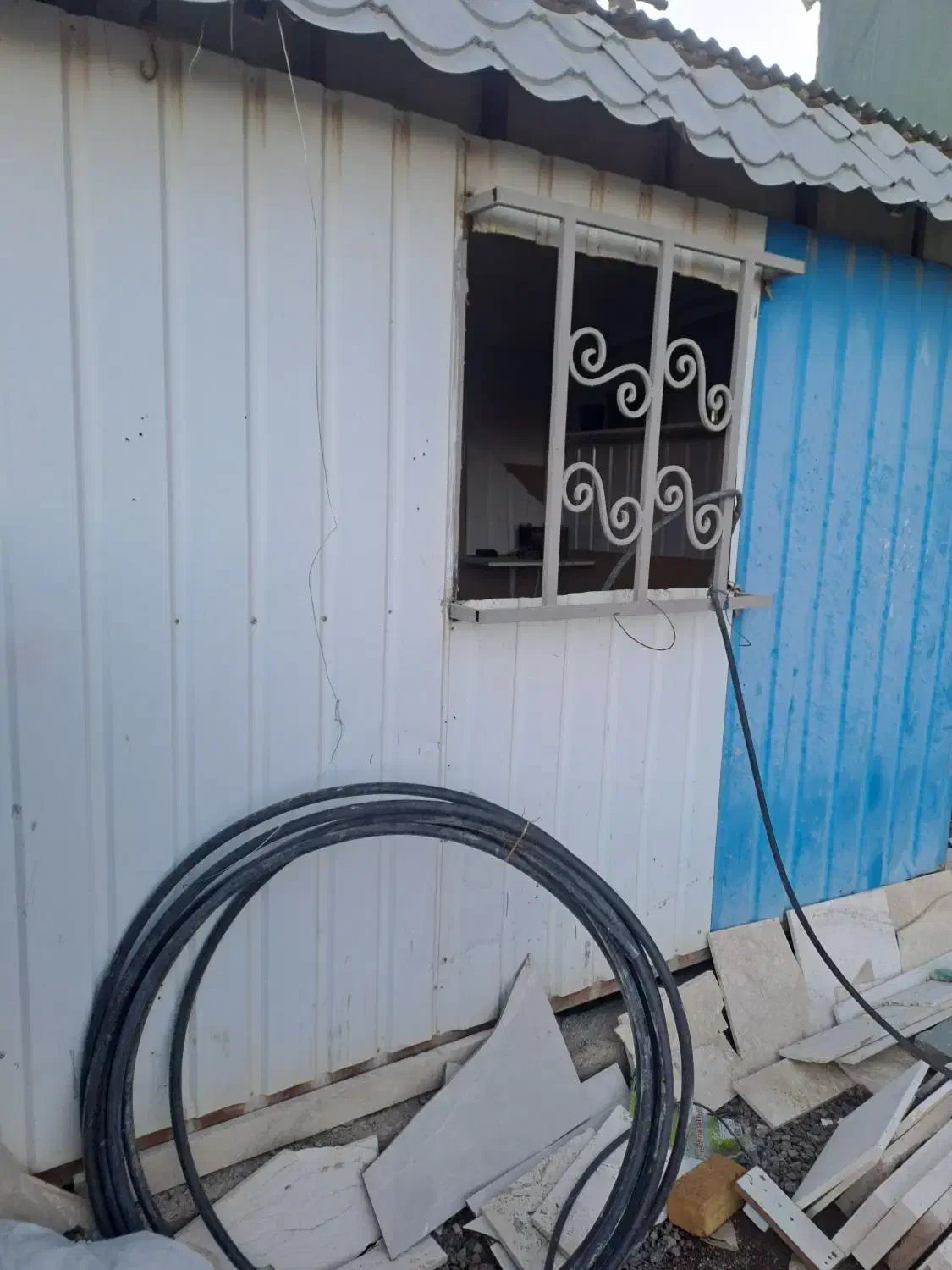 کانکس|مصالح و تجهیزات ساختمان|محلات, |دیوار