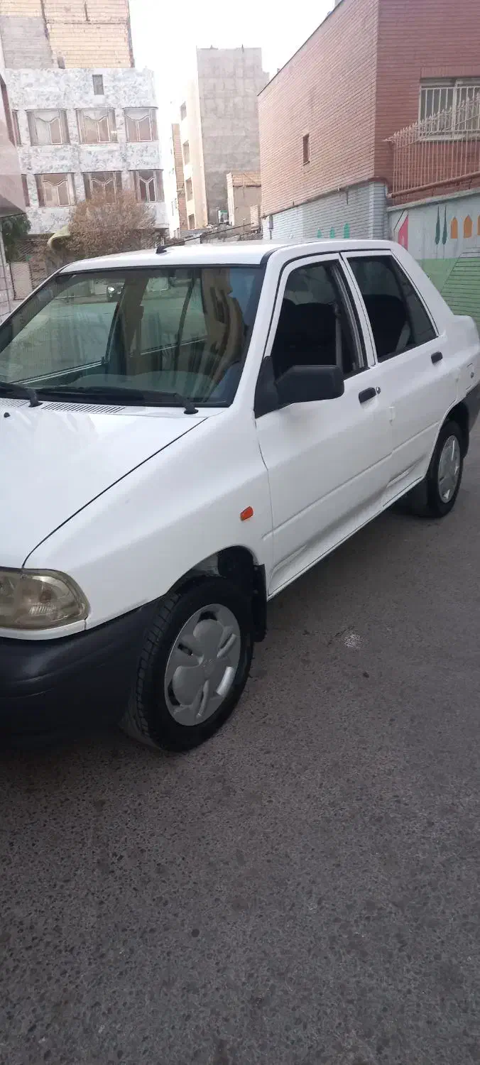 پراید مدل ۹۸ سالم سالم زیر خاکی|خودرو سواری و وانت|مشهد, سجادیه|دیوار