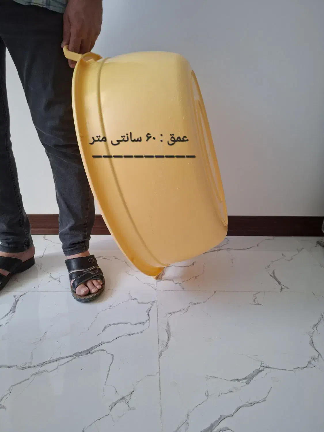 لگن|ظروف نگهدارنده، پلاستیکی، یک‌بارمصرف|ساوه, |دیوار