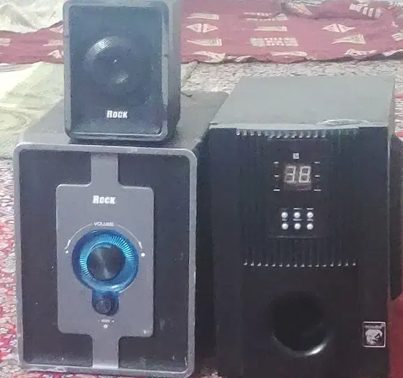 دوعدد اسپیکر کامپیوتر|قطعات و لوازم جانبی رایانه|کرمان, |دیوار