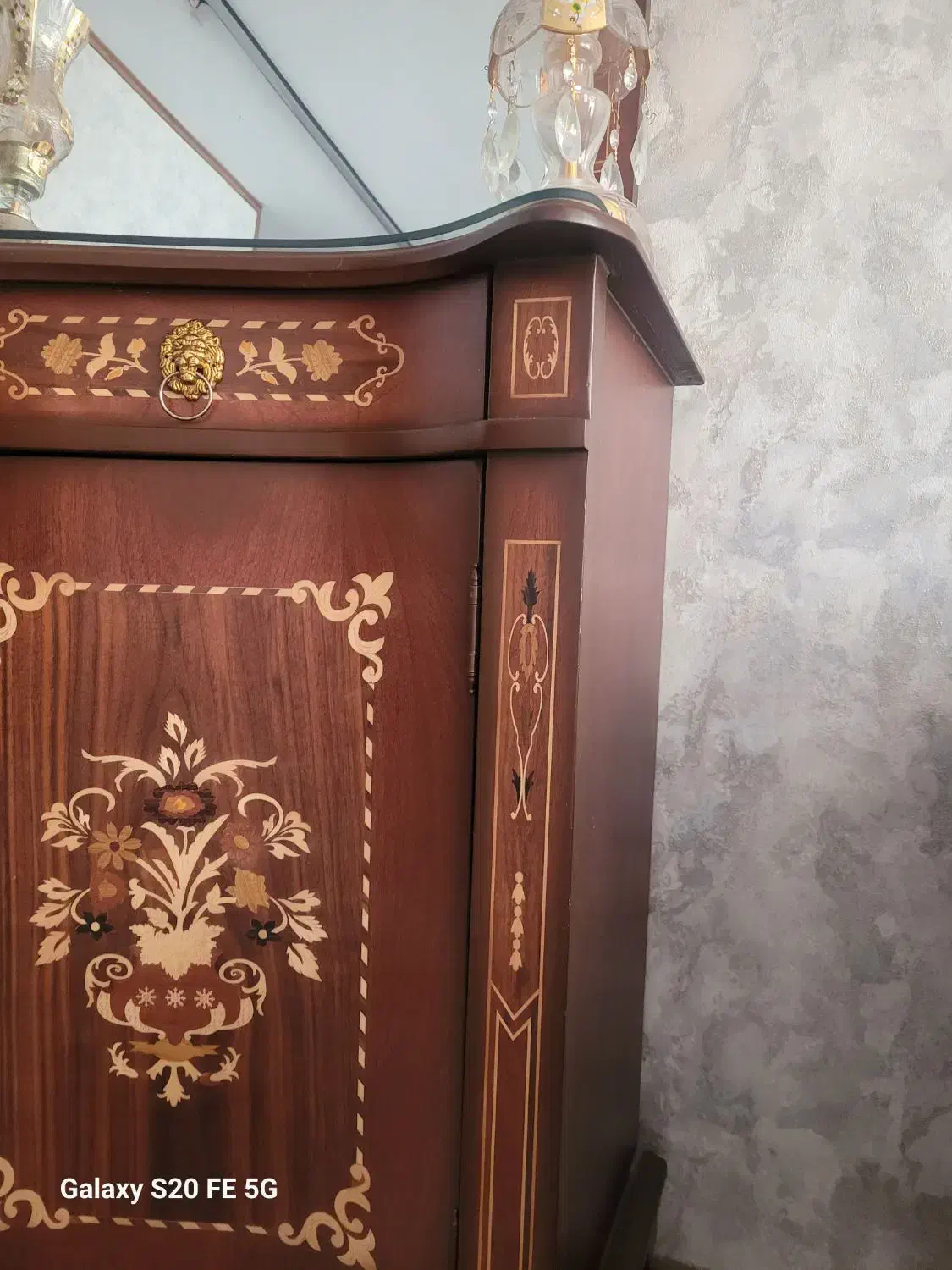 آینه کنسول و میز ناهارخوری|بوفه، ویترین، کنسول|پردیس, فاز ۴|دیوار