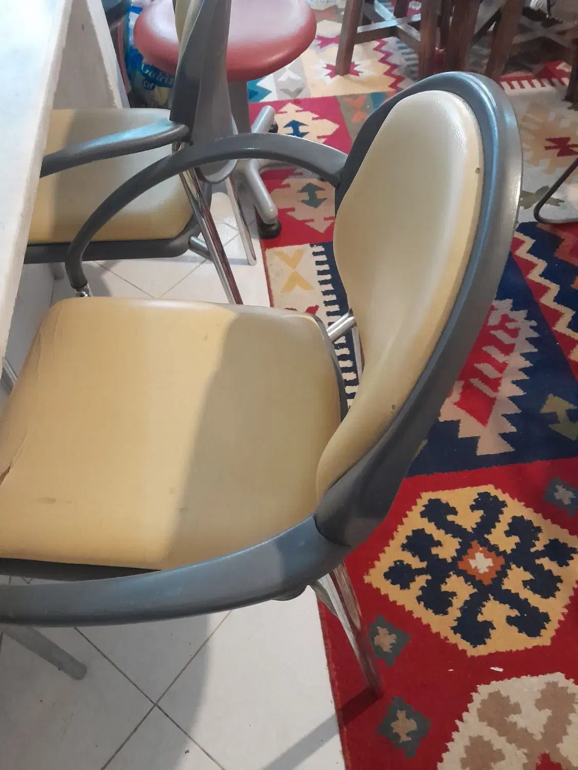 فروش صندلی اداری|صندلی و نیمکت|مشهد, دانشجو|دیوار