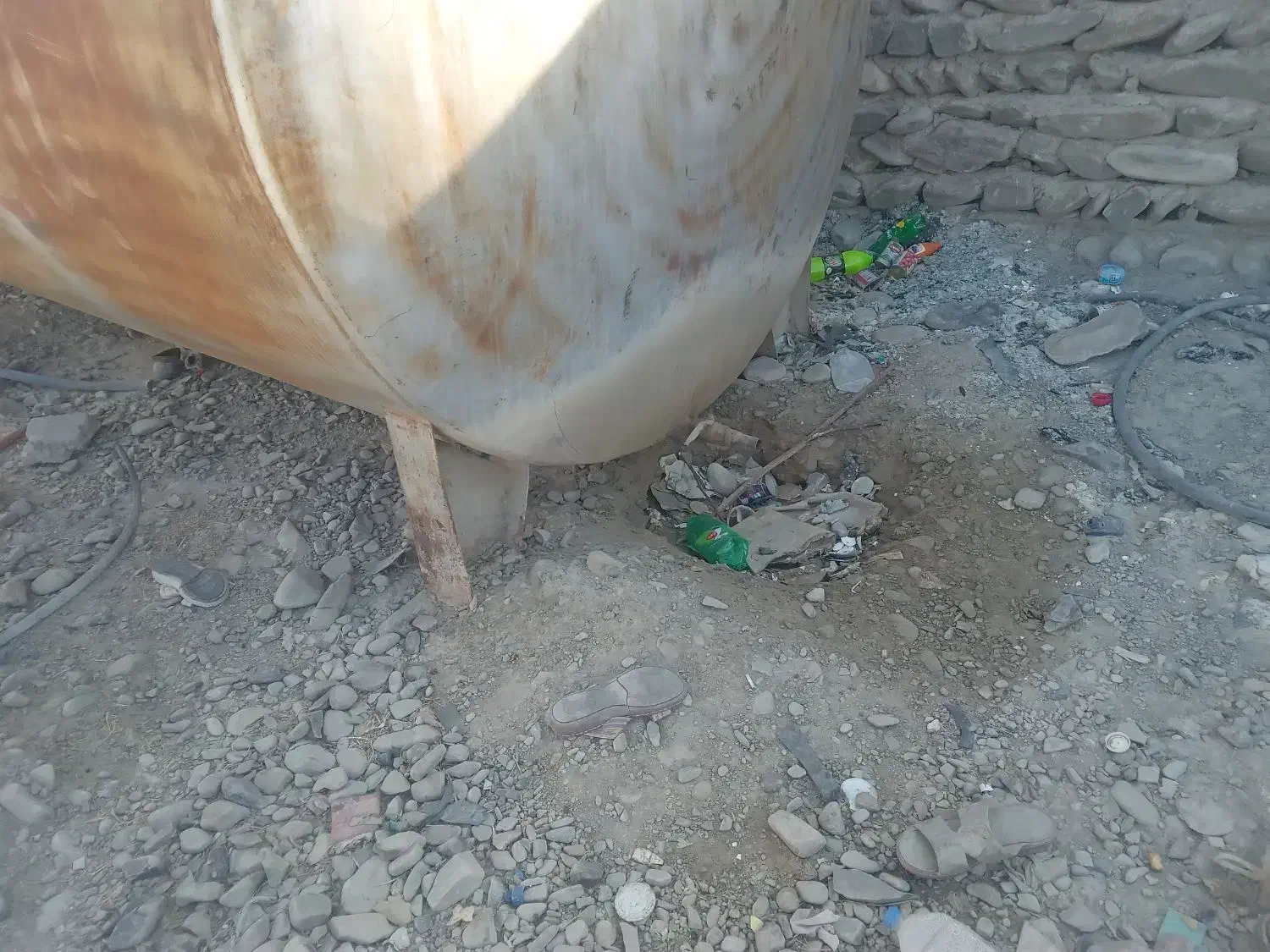 مخزن ۲۱۰۰۰لیتری ورق دو لایه|ماشینآلات صنعتی|پارود, |دیوار