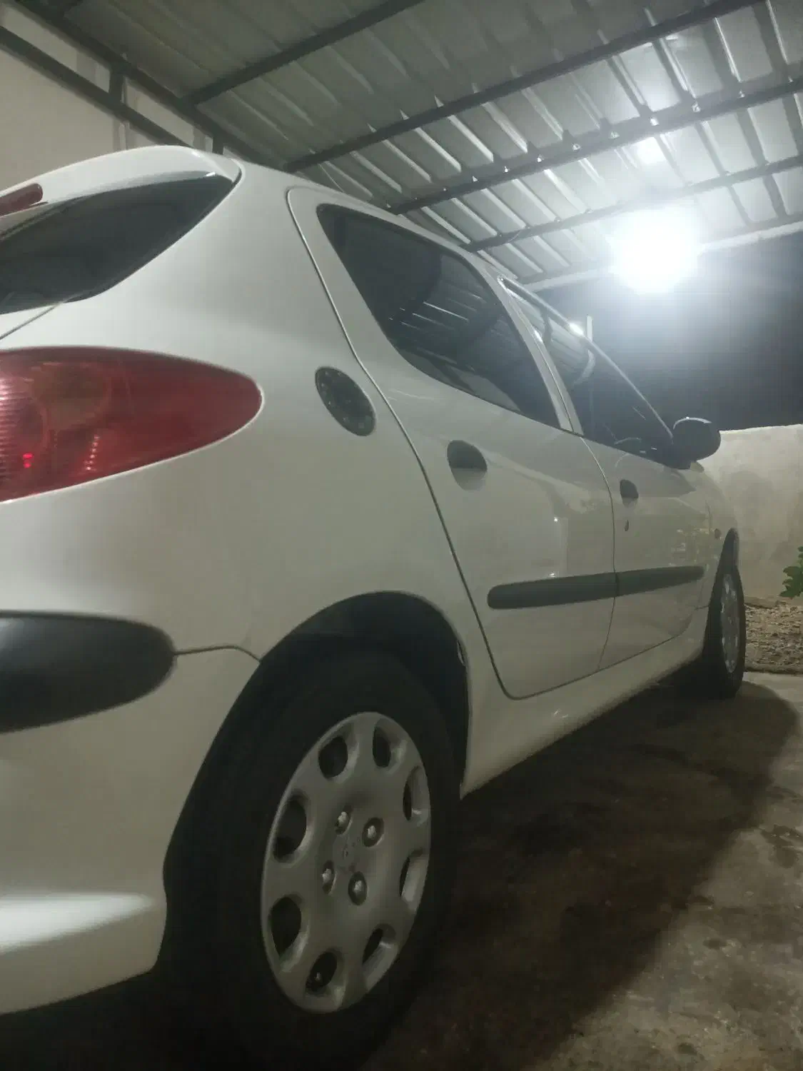 206 تیپ 5 مدل 98|خودرو سواری و وانت|تهران, فلسطین (میدان انقلاب)|دیوار