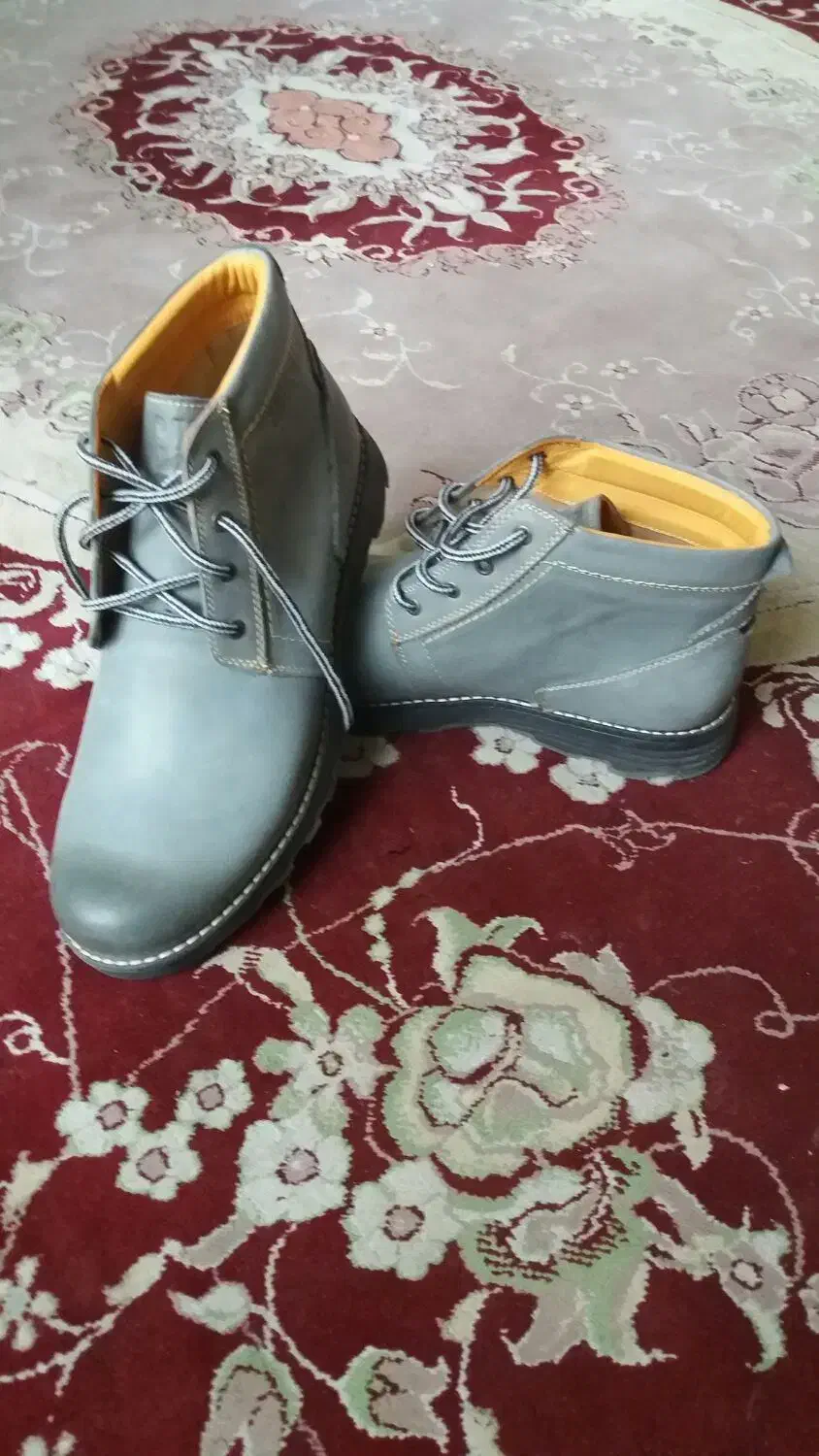 نیم بوت مردانه تمام چرم|کیف، کفش، کمربند|مرودشت, بیست متری بیمارستان|دیوار