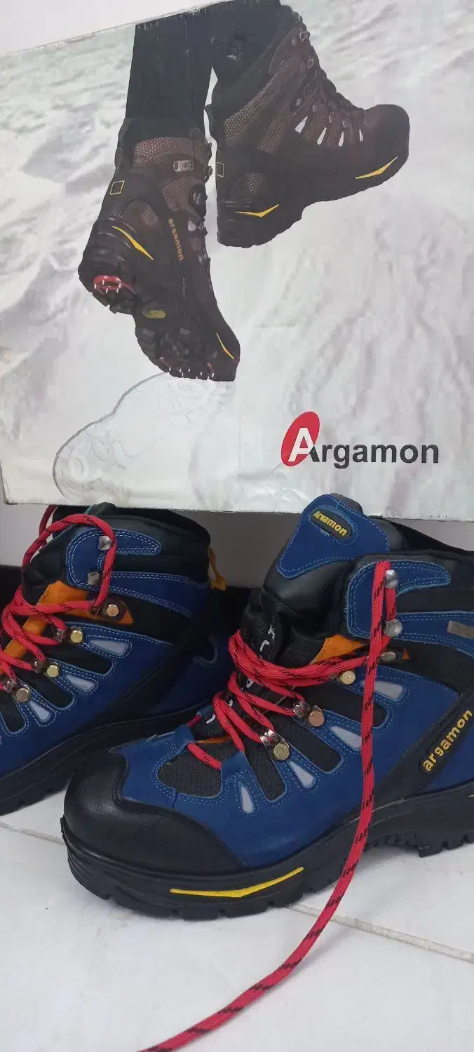 کفش کوهنوردی|کیف، کفش، کمربند|پاکدشت, پاکدشت (مامازند)|دیوار