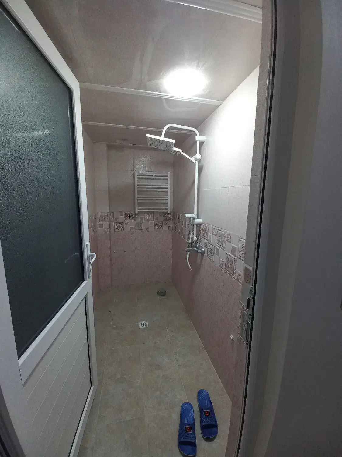 اجاره ویلا دوخوابه در رودسر|اجارهٔ کوتاهمدت آپارتمان و سوئیت|کلاچای, |دیوار