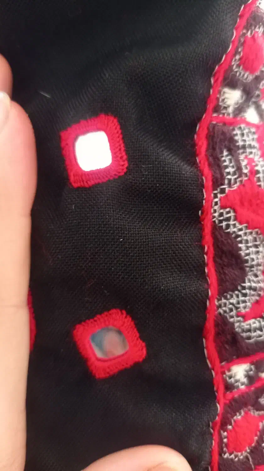 آینه|آینه|زاهدان, |دیوار