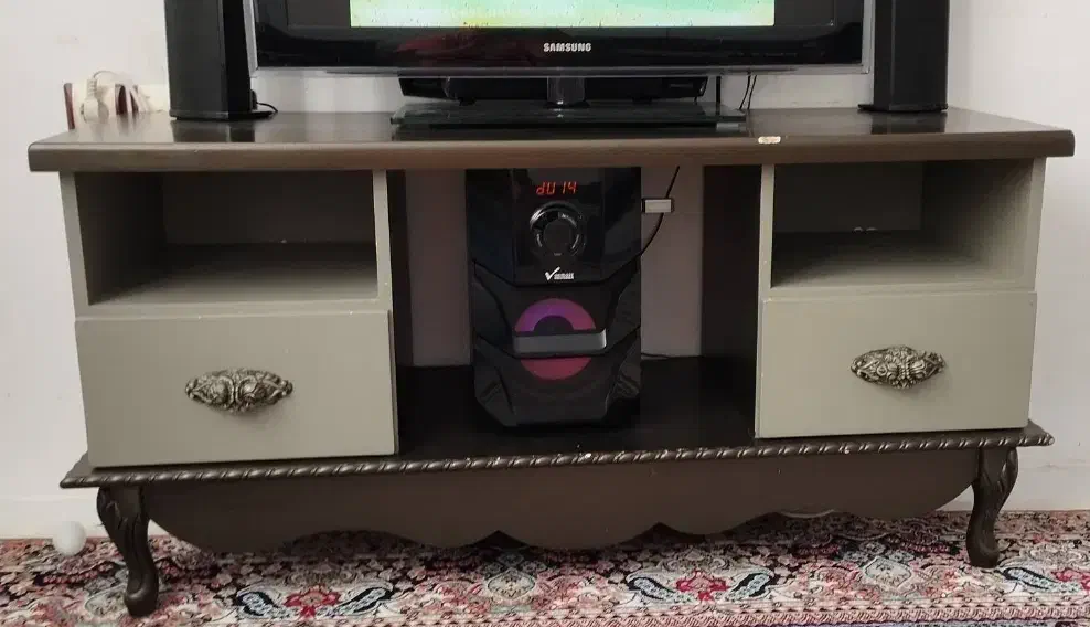 میز تی وی و کنسول همراه آینه|بوفه، ویترین، کنسول|مشهد, امامیه (شهرک غرب)|دیوار