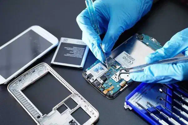 تعمیرات موبایل (تعویض سوکت شارژ ، تاچ و lcd(|خدمات رایانهای و موبایل|مشهد, کارمندان دوم|دیوار