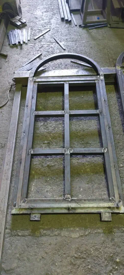 آهنگر و جوشکار سیار و کارگاه دار|خدمات پیشه و مهارت|آفتاب, |دیوار