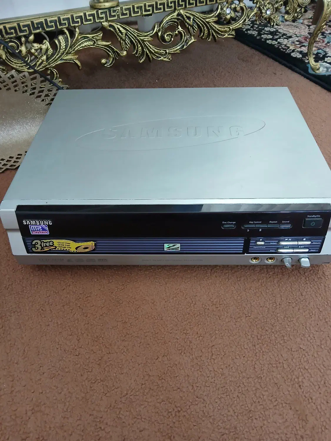 یک دستگاهDVD|پخشکننده DVD و ویدیو|خرمآباد, |دیوار