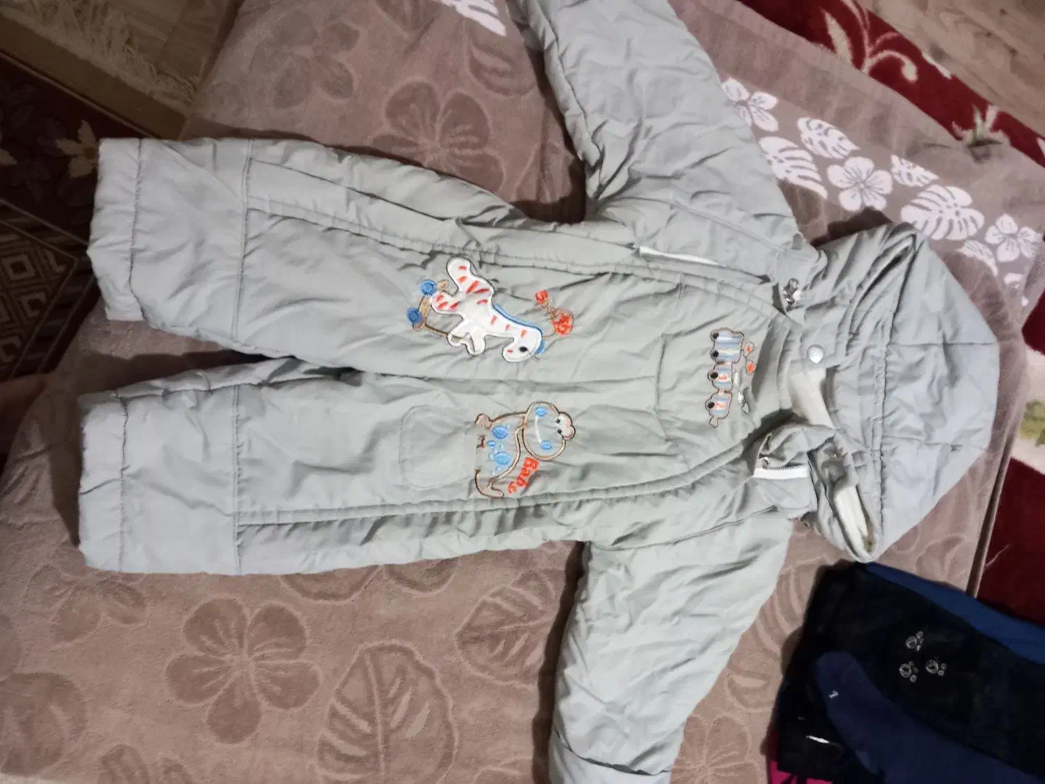کاپشن و کفش  بچگانه|کفش و لباس بچه|گرگان, |دیوار