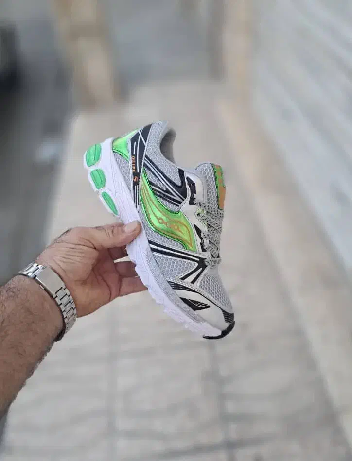 کتونی ساکونی سایز42،43،44موجوده|کیف، کفش، کمربند|فسا, |دیوار