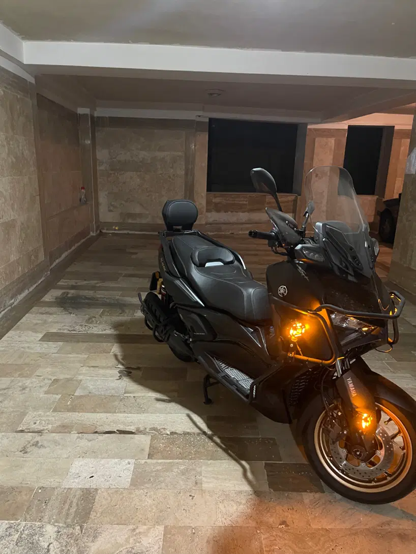yamaha xmax|موتورسیکلت|تهران, دارآباد|دیوار