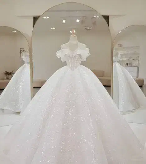 فروش تعدادی لباس عروس|لباس|بهبهان, |دیوار