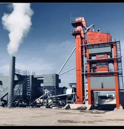 استخدام نگهبان شب و اپراتور کارخانه اسفالت|استخدام صنعتی، فنی، مهندسی|رشت, لاکان|دیوار