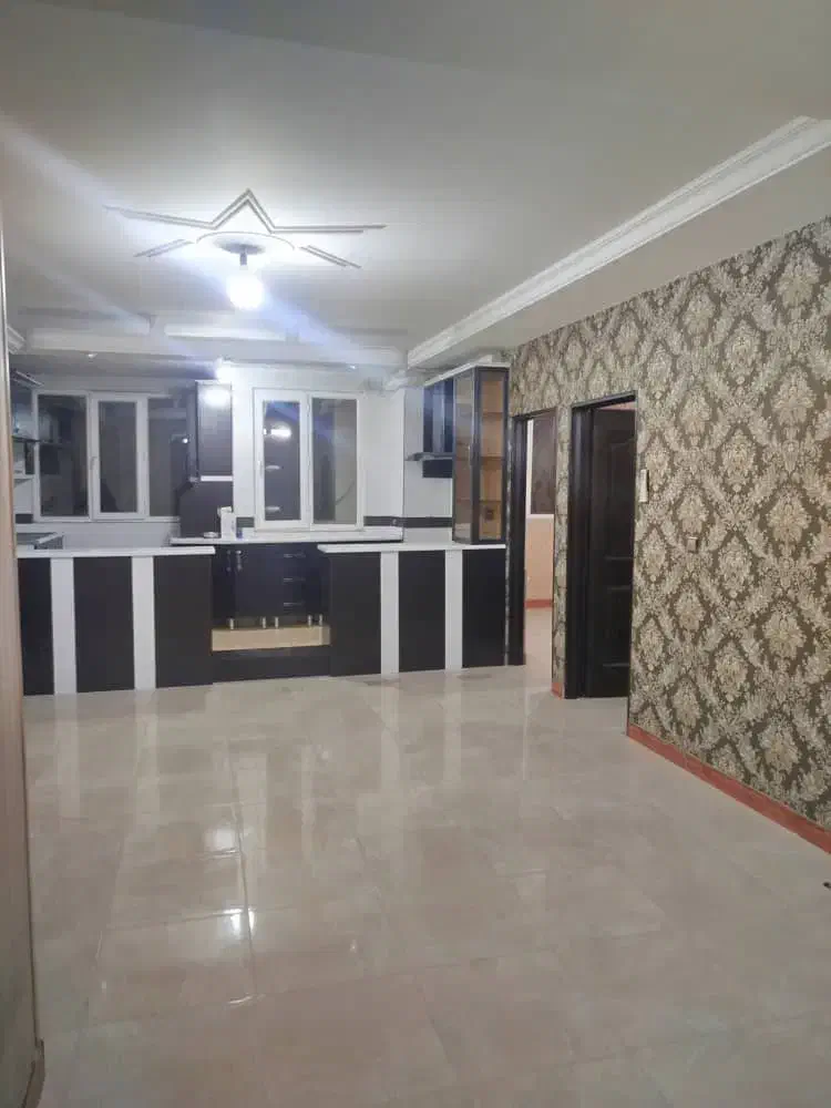 آپارتمان۸۲متری/دوخواب باپارکینگ/مرکز مخابرات|اجارهٔ آپارتمان|قرچک, مهدیه|دیوار