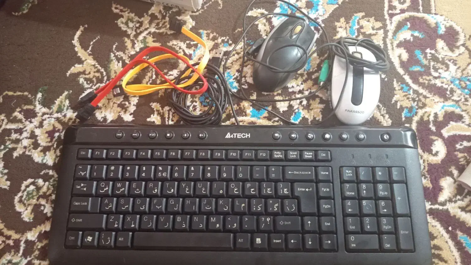 سخت افزار های کامپیوتر|قطعات و لوازم جانبی رایانه|کردکوی, |دیوار