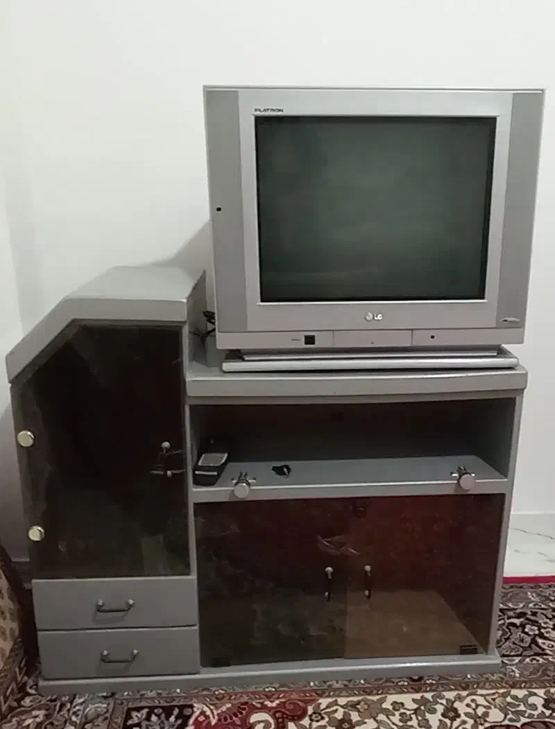 تلویزیون ۲۱ اینچ الجی|تلویزیون و پروژکتور|سنقر, |دیوار