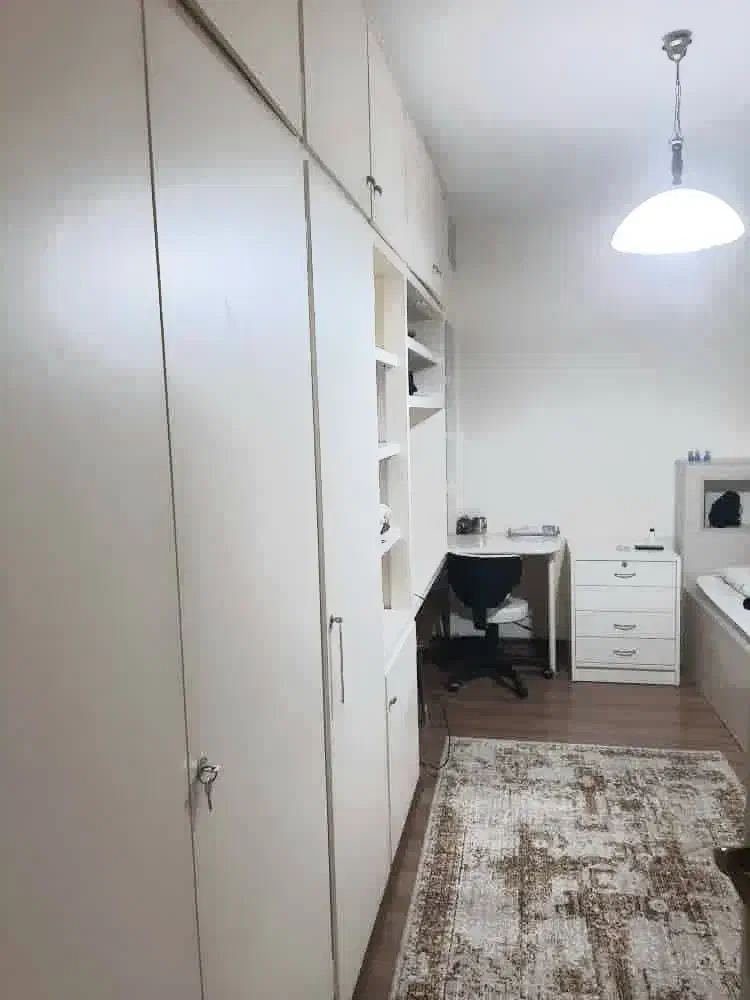 اپارتمان ۷۷ متر ۱ خوابه ( برج باغ) قلهک زمرد