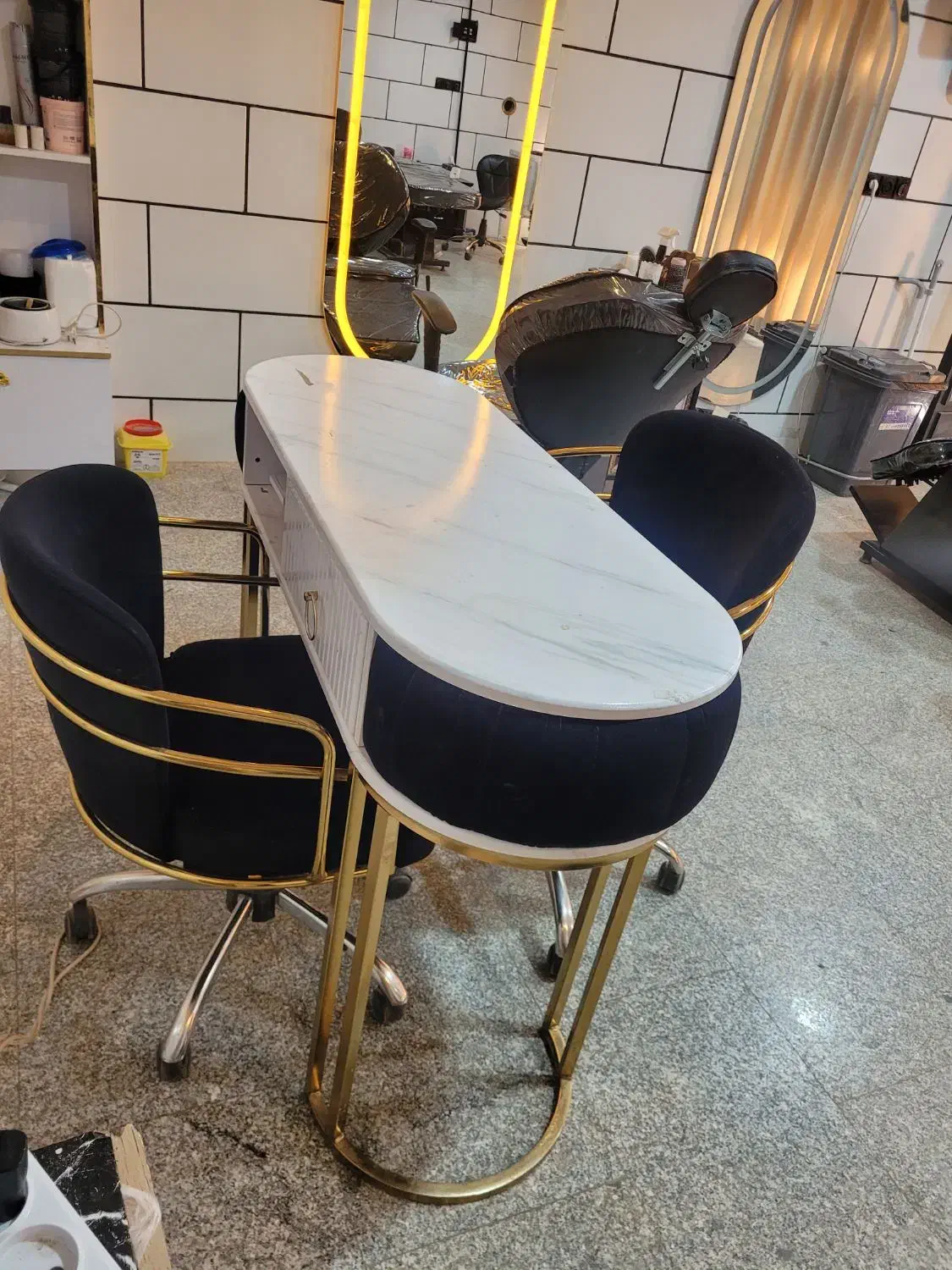 فروش لوازم آرایشگاهی|آرایشگاه و سالن‌های زیبایی|بیجار, |دیوار