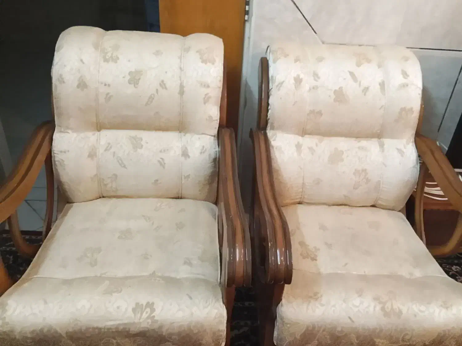 مبل|مبلمان خانگی و میز عسلی|گلپایگان, |دیوار