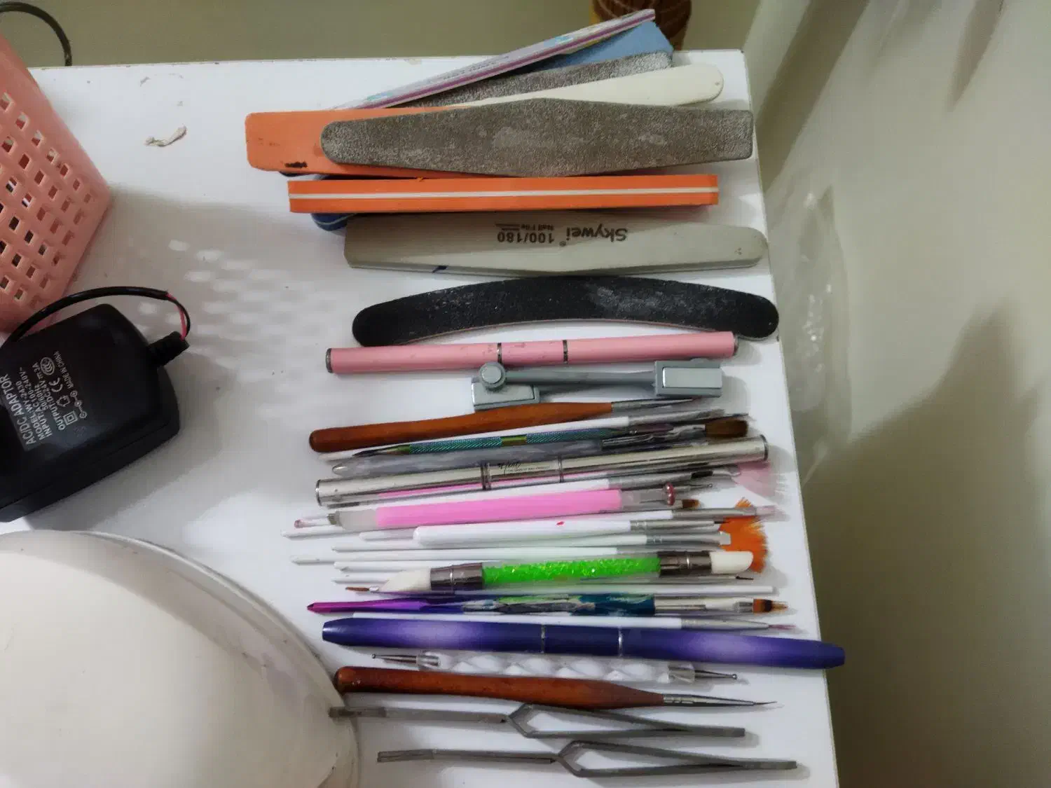 وسایل کاشت ناخن و میز ناخن|حراج|شاهینشهر, مسکن مهر|دیوار