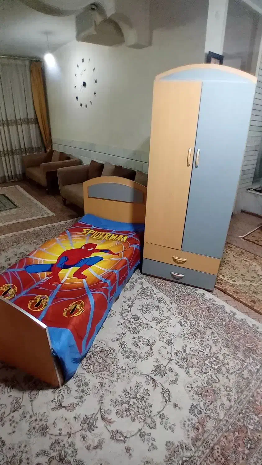 تخت وکمد|تخت و سرویس خواب|تیران, |دیوار