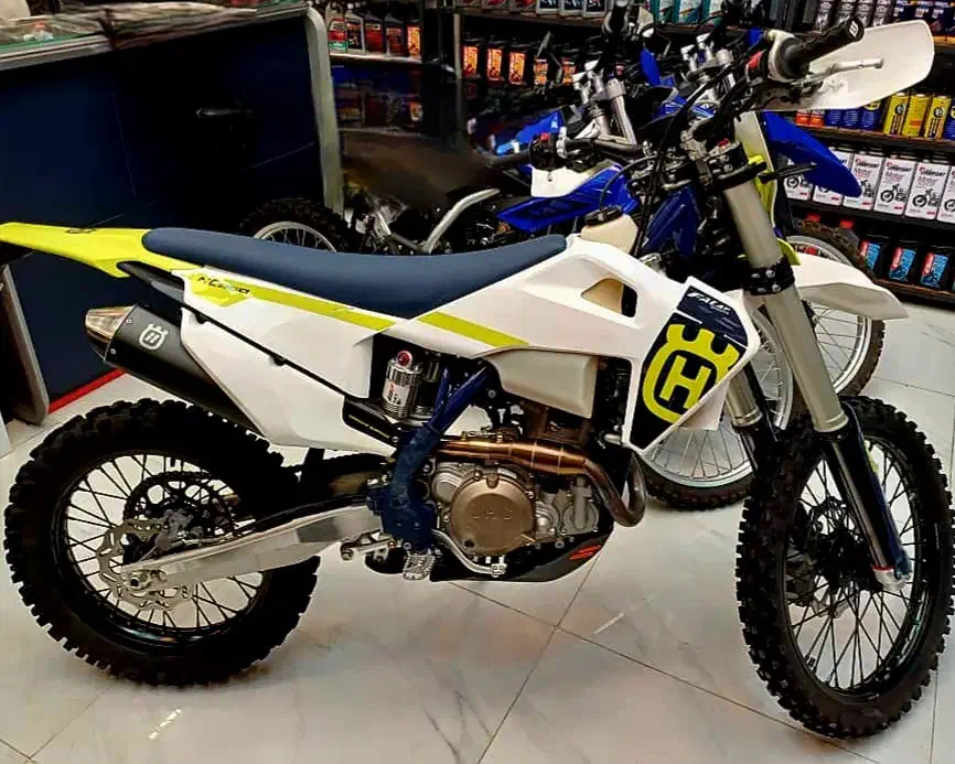 فلات طرح هاسکی صفر نسل ۶|موتورسیکلت|شیراز, آزادی|دیوار