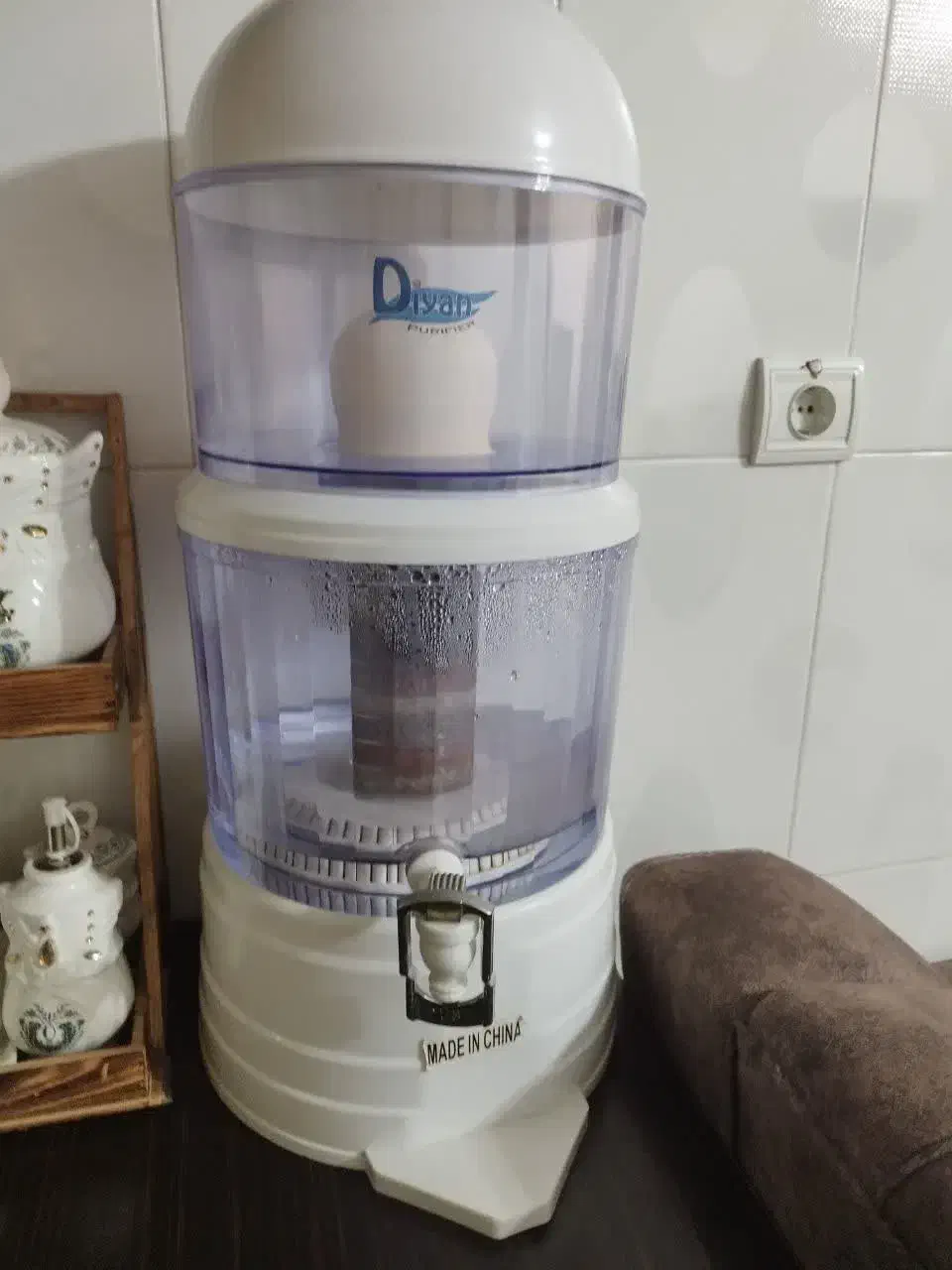 آب تصفیه رومیزی|آبسردکن و تصفیه آب|لاهیجان, آهندان|دیوار