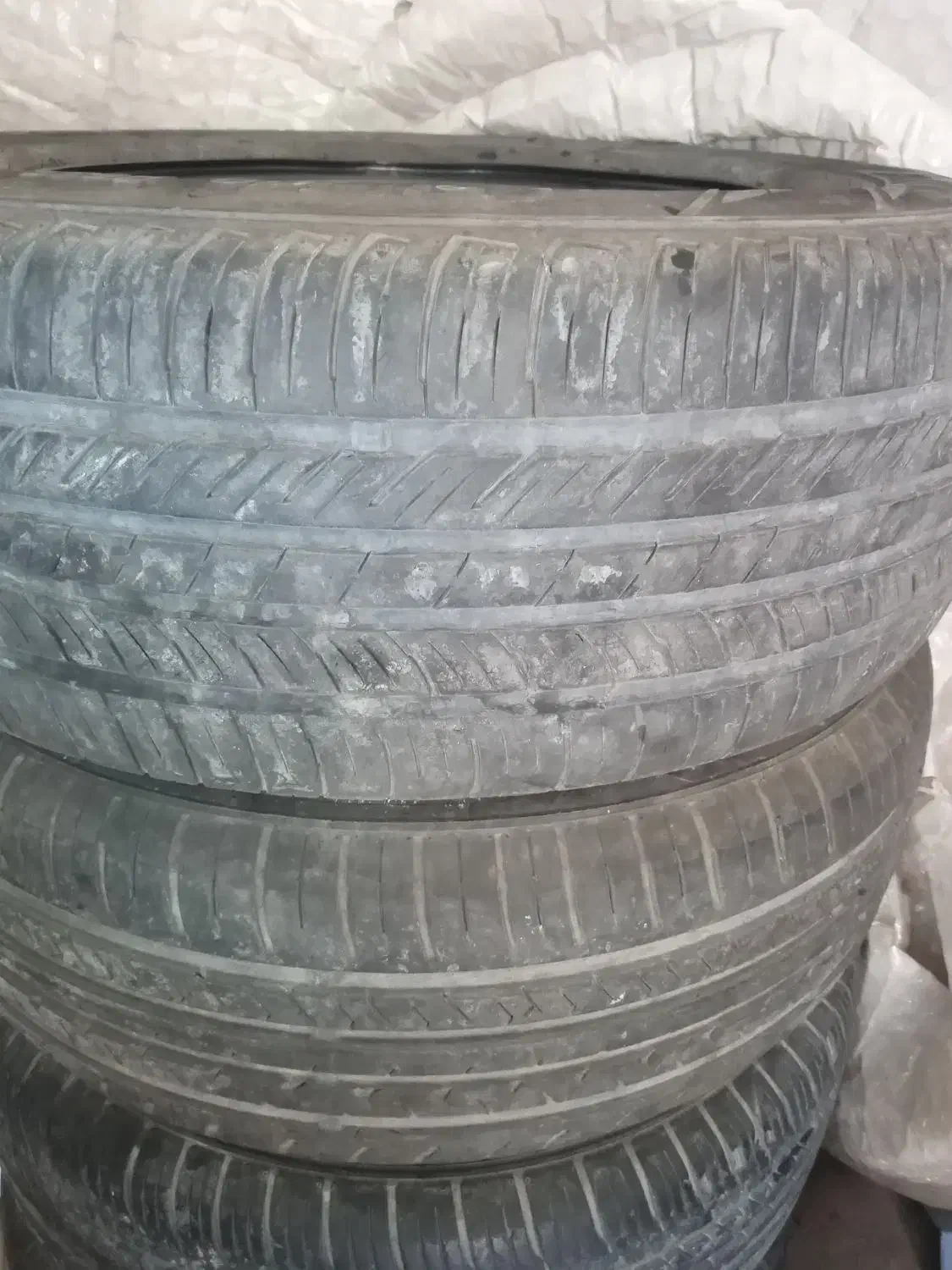 چهار عدد رنگ ۱۵ با لاستیک۲۰۵خارجی|قطعات یدکی و لوازم جانبی|دهدشت, |دیوار