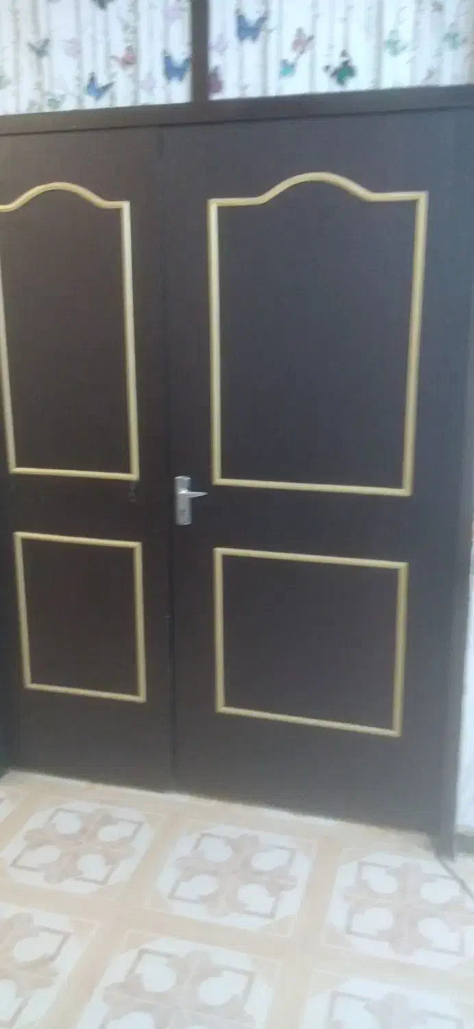 درچوبی|جاکفشی، کمد، دراور|اهواز, اهواز|دیوار