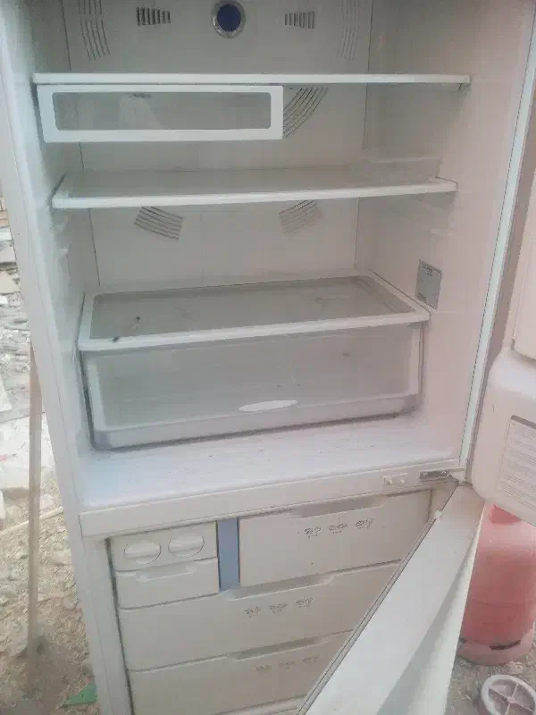 یخچال فریزراسنوا|یخچال و فریزر|یزد, |دیوار