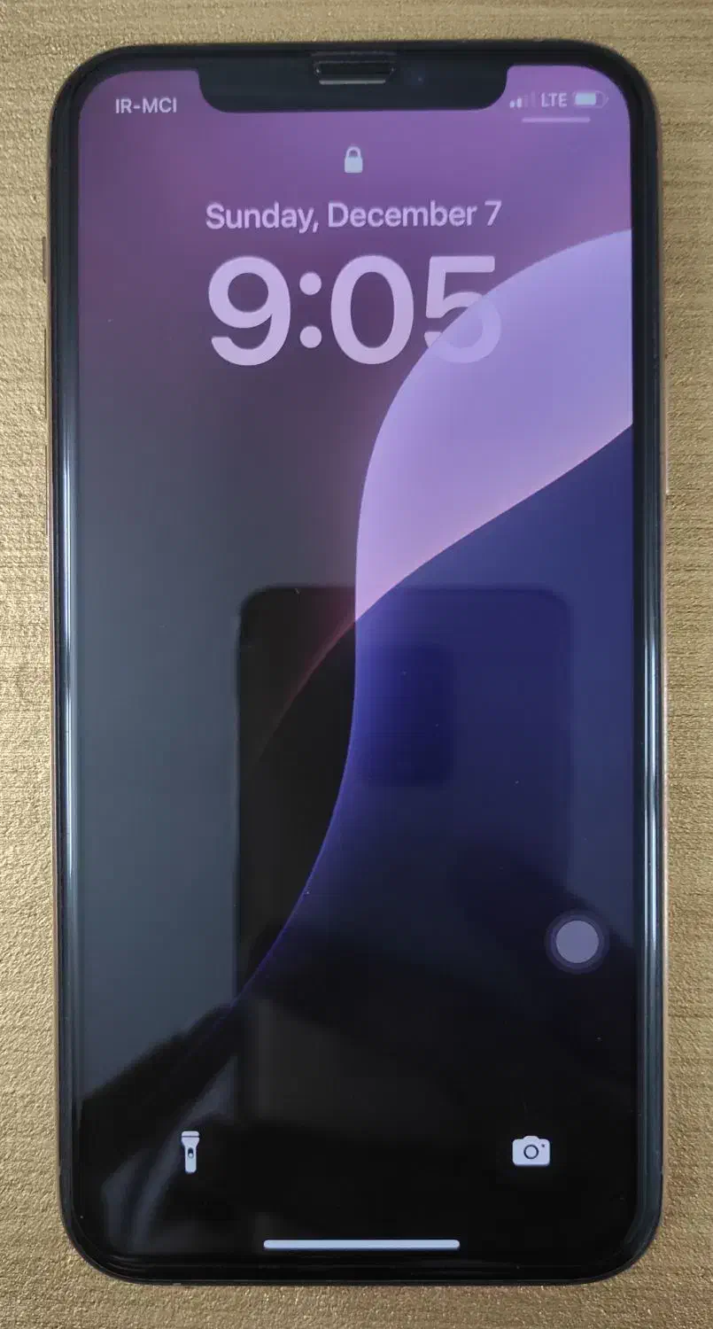 iPhone 11por 256 ZAA|موبایل|کاشان, باغ ماجد|دیوار