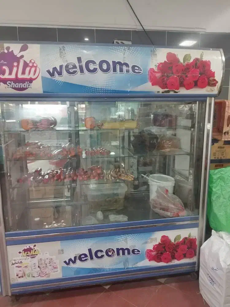 یخچال سوپری دو بر نما|فروشگاه و مغازه|شیراز, شهرک ولیعصر|دیوار