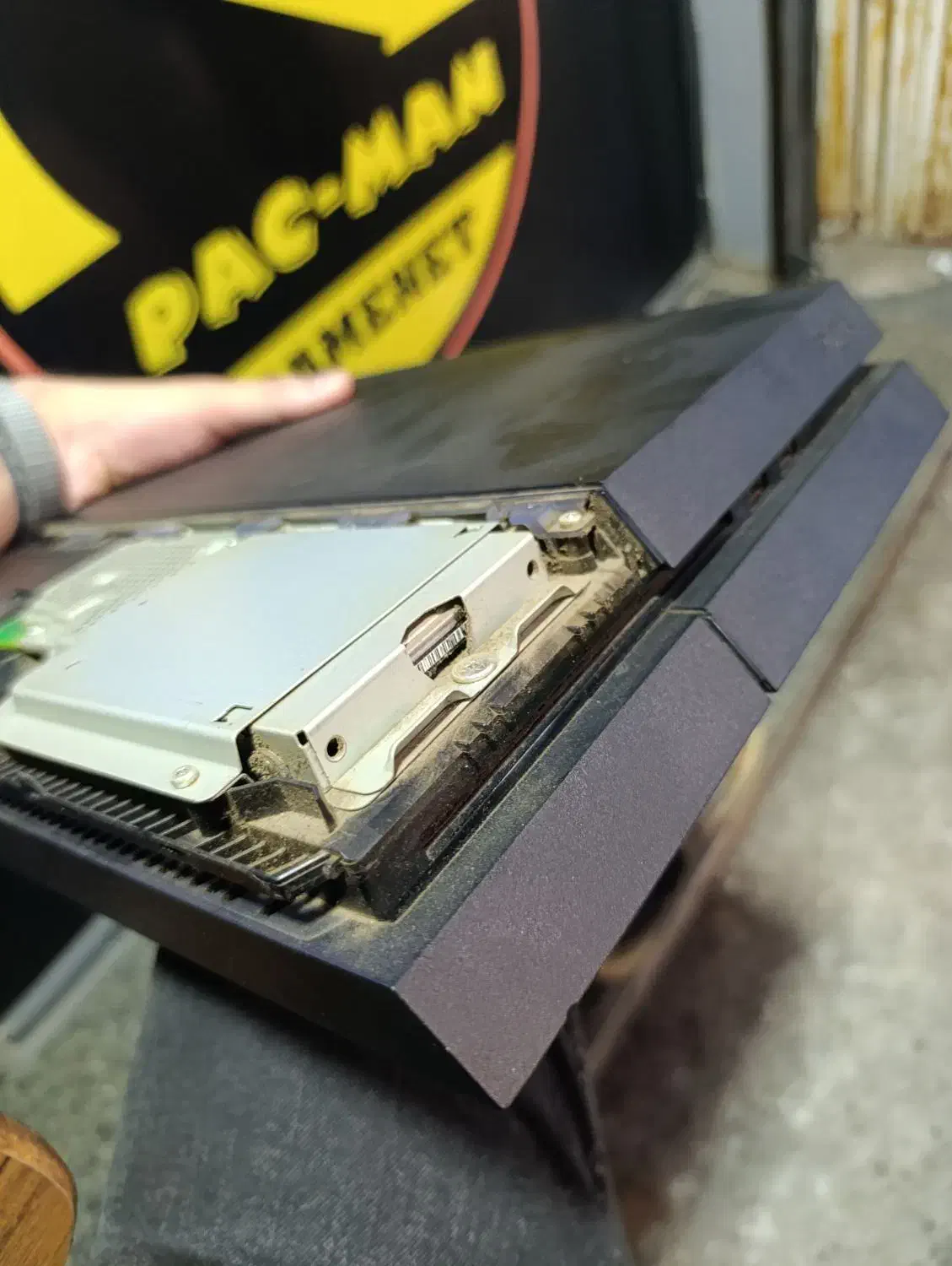 سرویس و خاک گیری کنسول های بازی PS4/XBOX/PS5|کنسول، بازی ویدئویی و آنلاین|رشت, معلم|دیوار