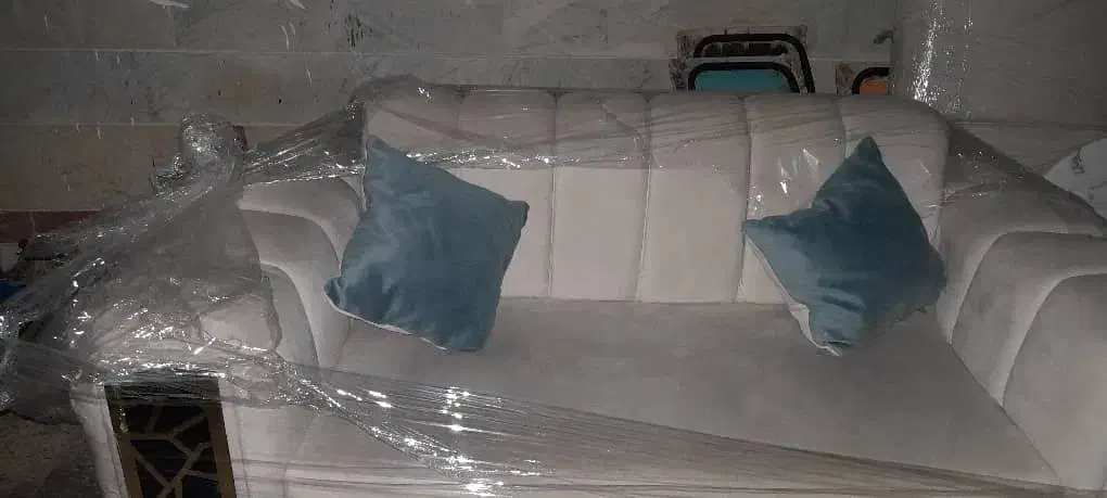 مبل دورنگ صدفی|مبلمان خانگی و میز عسلی|اسلامشهر, شهرک قائمیه|دیوار