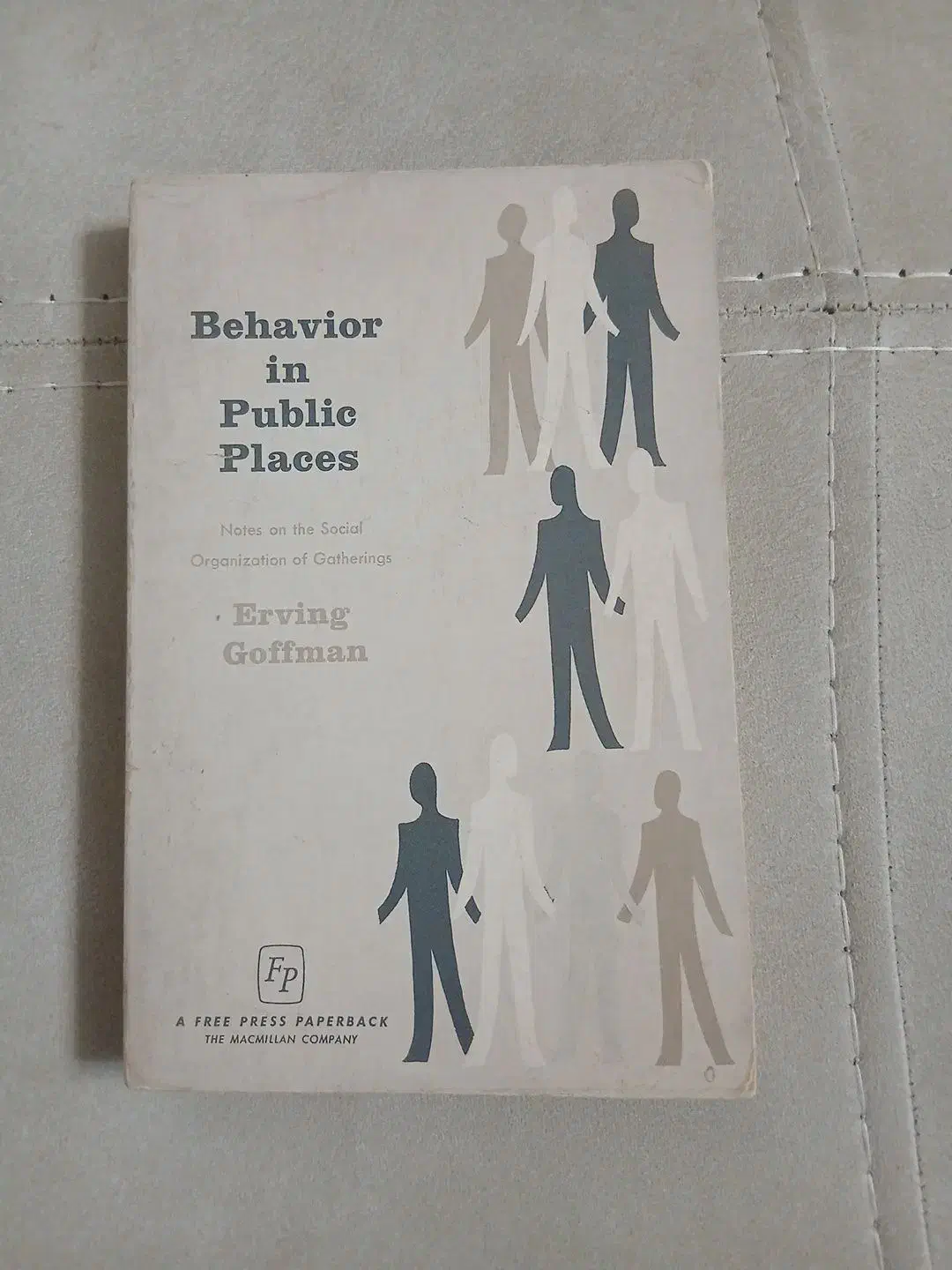 Behavior in Public Places اثر Erving Goffman|کتاب و مجله آموزشی|شیراز, فلکه گاز|دیوار
