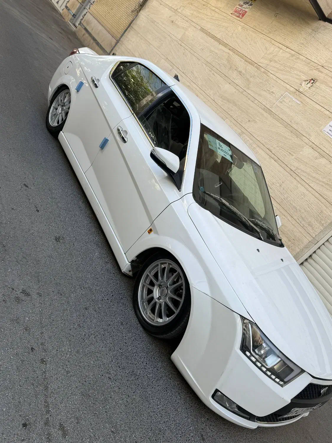 دنا پلاس 1400 با لوازم|خودرو سواری و وانت|شیراز, شهرک ولیعصر|دیوار